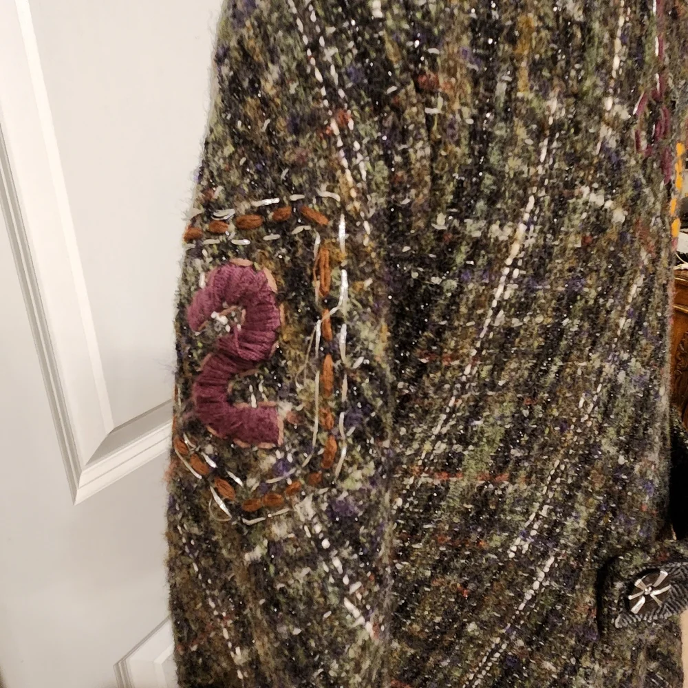 Desigual wool coat size 44 or Large gray/brown with subtle black metallic thread - Picture 13 of 14